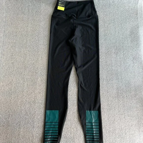 Women's Nike Eagles logo Black High Rise Tight Fit Leggings Size S - Picture 7 of 7